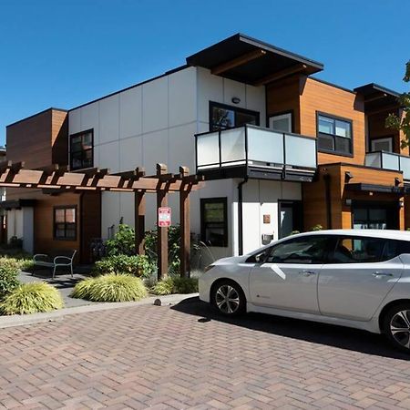 فكتوريا Cedar Hill Sunlit Stay - Bright Spacious & Modern المظهر الخارجي الصورة