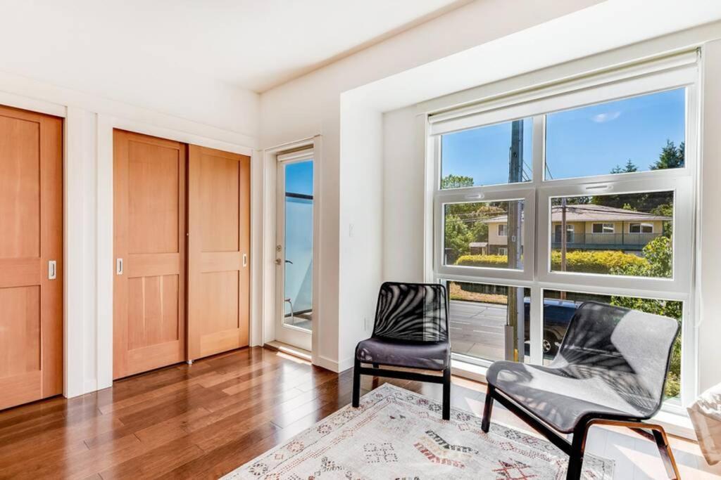 فكتوريا Cedar Hill Sunlit Stay - Bright Spacious & Modern المظهر الخارجي الصورة